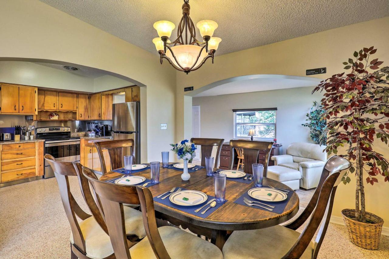Tampa Vacation Rental Near Busch Gardens! Exterior photo