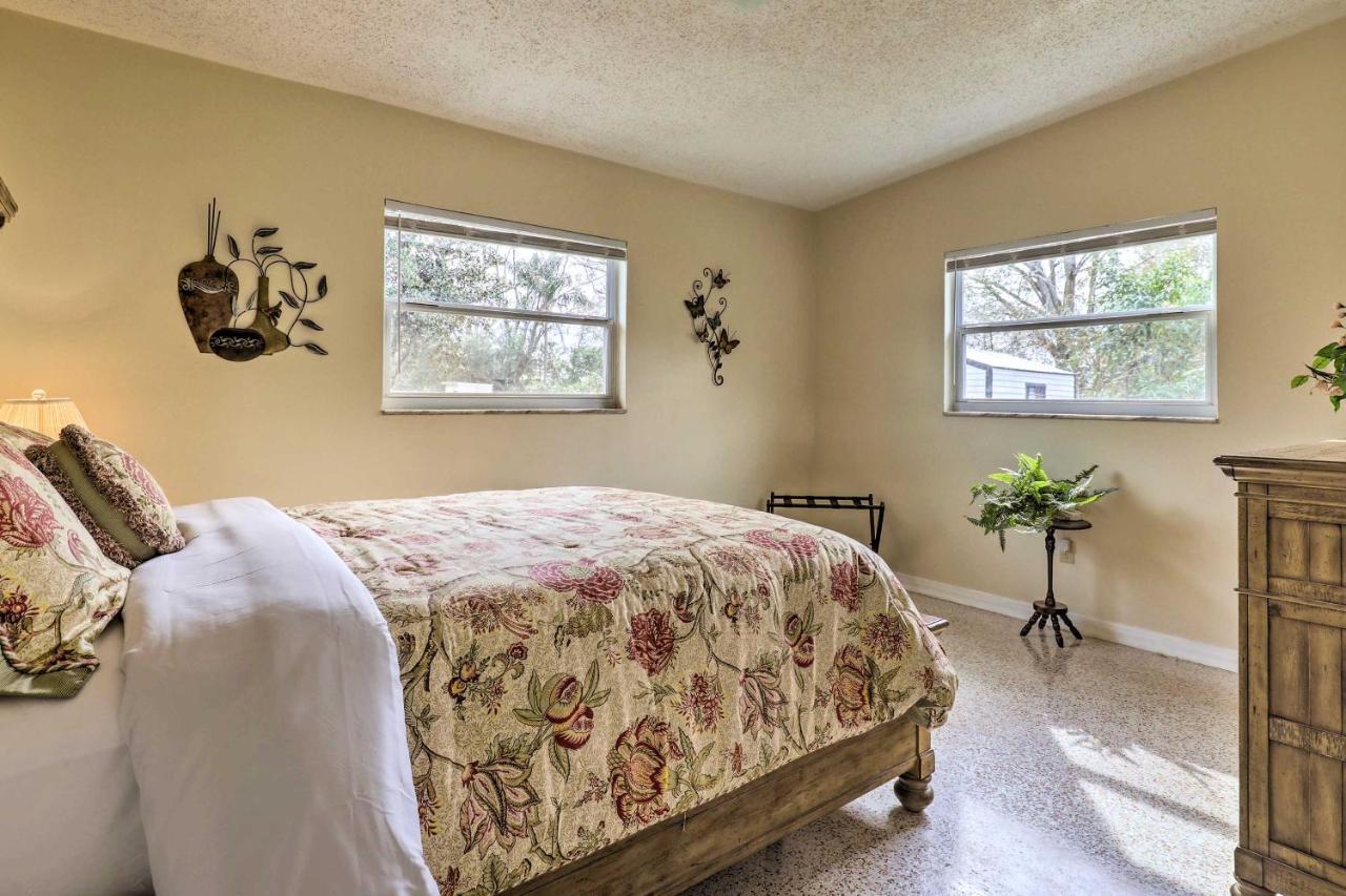 Tampa Vacation Rental Near Busch Gardens! Exterior photo