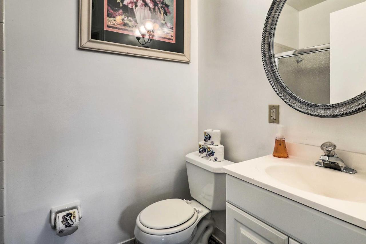 Tampa Vacation Rental Near Busch Gardens! Exterior photo